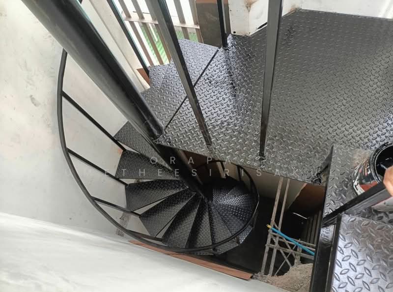 Quarter 39, Bangkok, 138  Soi Sukhumvit 39, Khlong Tan Nua, Watthana, Bangkok, 3 Bedrooms, 450 sqm, Townhouse For Sale, by Orapa Sumetheesirisakul, 500230985 - DDproperty.com