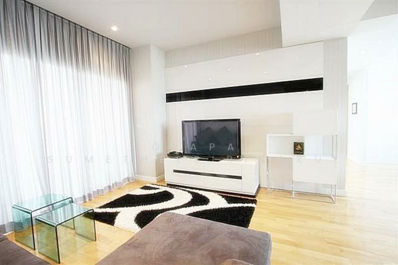 Millennium Residence, Bangkok, Sukhumvit Road, Khlong Toei, Khlong Toei, Bangkok, 2 Bedrooms, 128 sqm, Condo For Sale, by Orapa Sumetheesirisakul, 500230992 - DDproperty.com