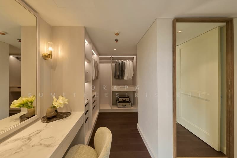 Canvas 39 The Residence, Bangkok, 116 Soi Phromchit, Sukhumvit Road, Khlong Tan Nua, Watthana, Bangkok, 3 Bedrooms, 235 sqm, Condo For Sale, by Orapa Sumetheesirisakul, 500231034 - DDproperty.com