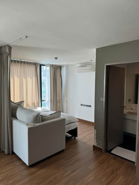 D65 Condominium, Bangkok, 396 Soi Sukhumvit 65 Sukhumvit Road, Phra Kanong Nua, Watthana, Bangkok, 2 Bedrooms, 70 sqm, Condo For Sale, by Nuttharom Linla, 500231052 - DDproperty.com