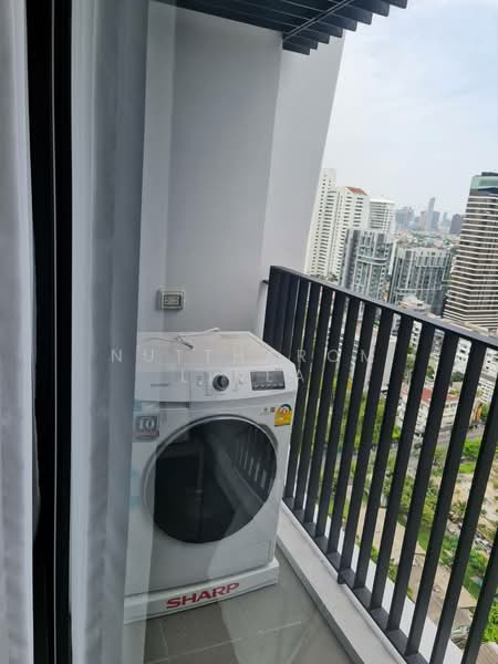 XT Ekkamai, Bangkok, 259 Soi Sukhumvit 63, Khlong Tan Nua, Watthana, Bangkok, 1 Bedroom, 30 sqm, Condo For Sale, by Nuttharom Linla, 500231073 - DDproperty.com