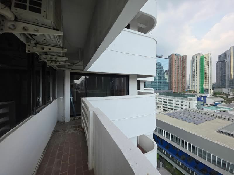 Ruamjai Heights, Bangkok, Sukhumvit, Khlongtoei Nua, Watthana, Bangkok, 3 Bedrooms, 205 sqm, Condo For Sale, by Nuttharom Linla, 500231083 - DDproperty.com