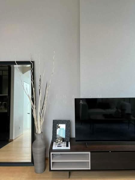 28 Chidlom, Bangkok, 28 Chit Lom Alley, Lumphini, Pathum Wan, Bangkok, 1 Bedroom, 51 sqm, Condo For Sale, by Nuttharom Linla, 500231131 - DDproperty.com