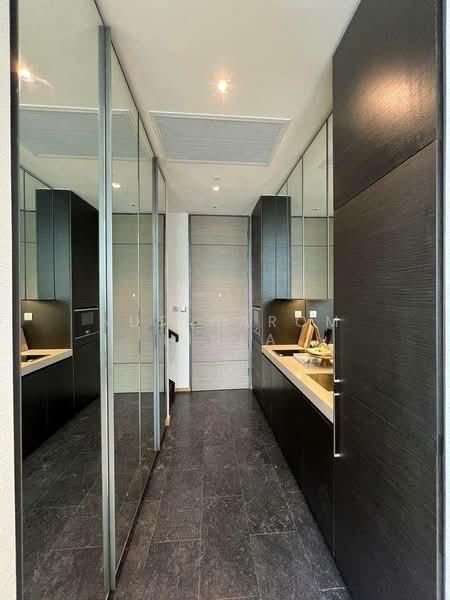 28 Chidlom, Bangkok, 28 Chit Lom Alley, Lumphini, Pathum Wan, Bangkok, 1 Bedroom, 51 sqm, Condo For Sale, by Nuttharom Linla, 500231131 - DDproperty.com