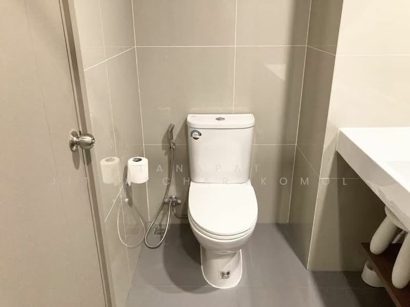 IDEO Rama 9-Asoke, Bangkok, Rama 9 Road, Huai Khwang, Huai Khwang, Bangkok, 2 Bedrooms, 50 sqm, Condo For Rent, by Tanapat Jitwatcharakomol, 500231139 - DDproperty.com