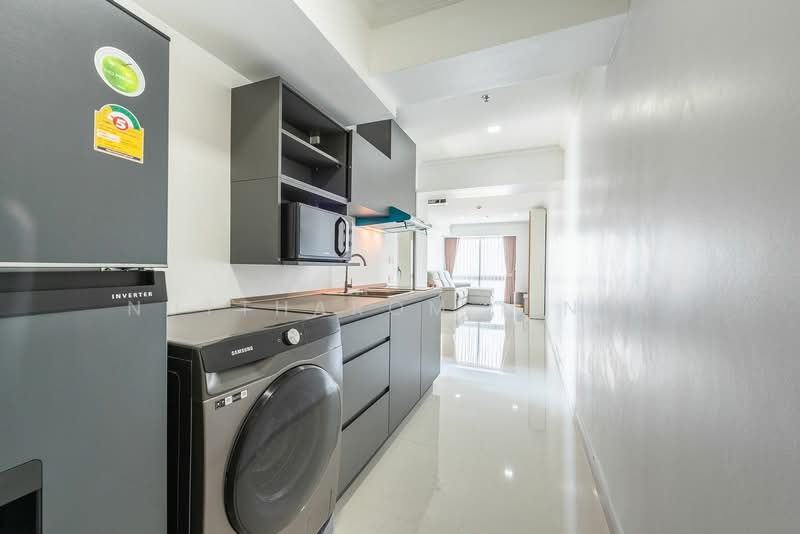 My Resort Bangkok, Bangkok, 1724 Petchaburi Road, Bang Kapi, Huai Khwang, Bangkok, 1 Bedroom, 46 sqm, Condo For Sale, by Nuttharom Linla, 500231149 - DDproperty.com