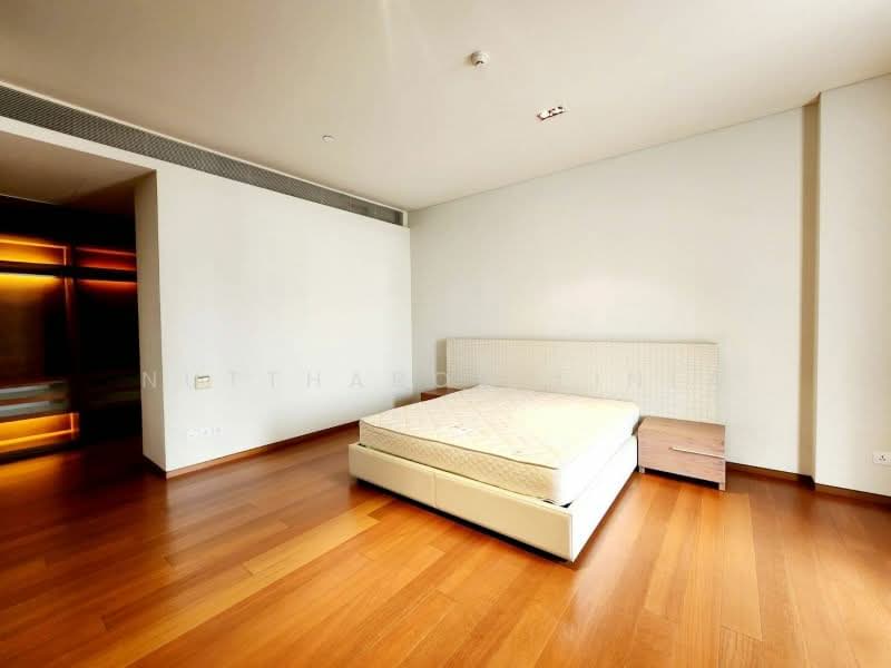 The Sukhothai Residences, Bangkok, 3 Sathorn Tai Road, Thung Maha Mek, Sathon, Bangkok, 1 Bedroom, 139 sqm, Condo For Sale, by Nuttharom Linla, 500231163 - DDproperty.com