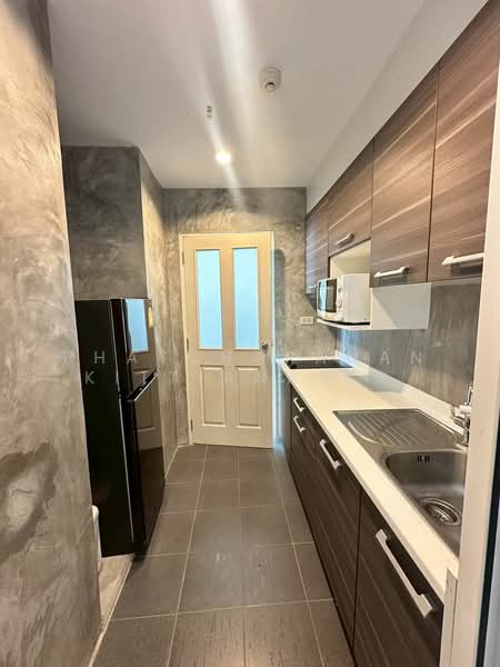 Siri Residence, Bangkok, 21 Soi Sukhumvit 24, Khong Tan, Khlong Toei, Bangkok, 2 Bedrooms, 60 sqm, Condo For Sale, by Phatcharanan Kittiananchat, 500231185 - DDproperty.com