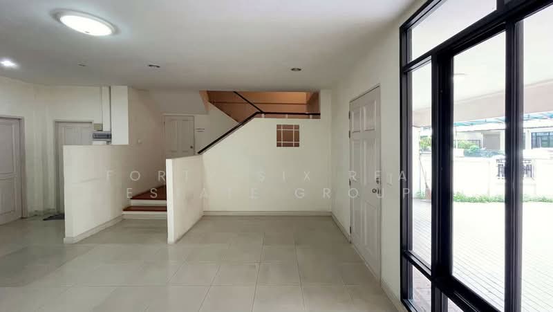 For Rent - ให้เช่า/ขาย โฮมออฟฟิส 4 ชั้น ริมถนนบางนา, Bangkok