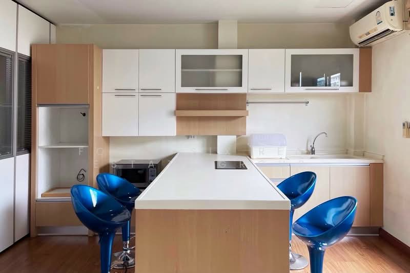 For Rent - ให้เช่า/ขาย โฮมออฟฟิส 4 ชั้น ริมถนนบางนา, Bangkok