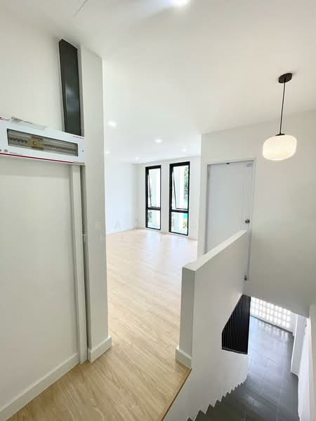 undefined, Bangkok, Anusaowari, Bang Khen, Bangkok, 3 Bedrooms, 100 sqm, Townhouse For Sale, by Ramita  Theptham, 500231269 - DDproperty.com