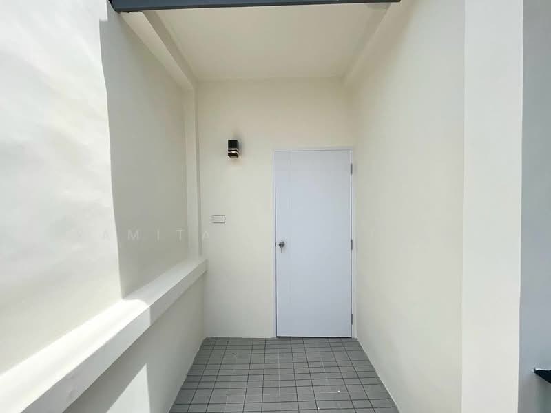 undefined, Bangkok, Anusaowari, Bang Khen, Bangkok, 3 Bedrooms, 100 sqm, Townhouse For Sale, by Ramita  Theptham, 500231269 - DDproperty.com