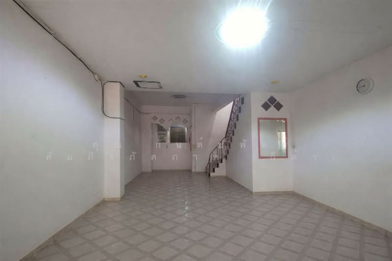 Wangthong House Nawamin 57 : วังทองเฮ้าส์ นวมินทร์ 57, กรุงเทพ, ซอยนวมินทร์ 57 ถนนนวมินทร์, คลองกุ่ม, บึงกุ่ม, กรุงเทพ, 100 ตร.ม., ทาวน์เฮ้าส์ ขาย, โดย คุณ กันต์ปพัทธ์ คัมภีร์ภัคภาค (กีต้า), 500231274 - DDproperty.com