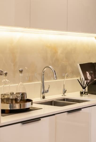 Anil Sathorn 12, Bangkok, 122 N Sathon Rd, Thung Maha Mek, Sathon, Bangkok, 2 Bedrooms, 106 sqm, Condo For Sale, by Nuttharom Linla, 500231292 - DDproperty.com