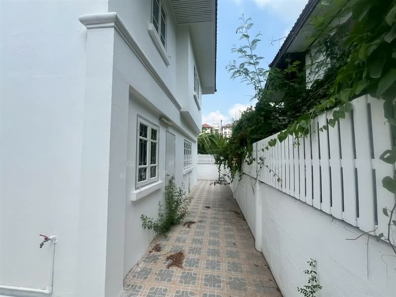 Supalaiburi Klong 4 : ศุภาลัยบุรี คลอง 4, ปทุมธานี, ซ.หมู่บ้านศุภาลัยบุรี, คลองสี่, คลองหลวง, ปทุมธานี, 220 ตร.ม., บ้านเดี่ยว ขาย, โดย คุณ ศรินรัตน์ ศิรเกียรติสกุล (เป้ย), 500231310 - DDproperty.com