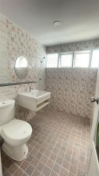 Supalaiburi Klong 4, Pathum Thani, Soi Supalai Buri Village, Khlong Si, Khlong Luang, Pathum Thani, 3 Bedrooms, 220 sqm, Single Detached House For Sale, by คุณ ศรินรัตน์ ศิรเกียรติสกุล (เป้ย), 500231310 - DDproperty.com