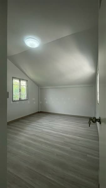 Supalaiburi Klong 4 : ศุภาลัยบุรี คลอง 4, ปทุมธานี, ซ.หมู่บ้านศุภาลัยบุรี, คลองสี่, คลองหลวง, ปทุมธานี, 220 ตร.ม., บ้านเดี่ยว ขาย, โดย คุณ ศรินรัตน์ ศิรเกียรติสกุล (เป้ย), 500231310 - DDproperty.com