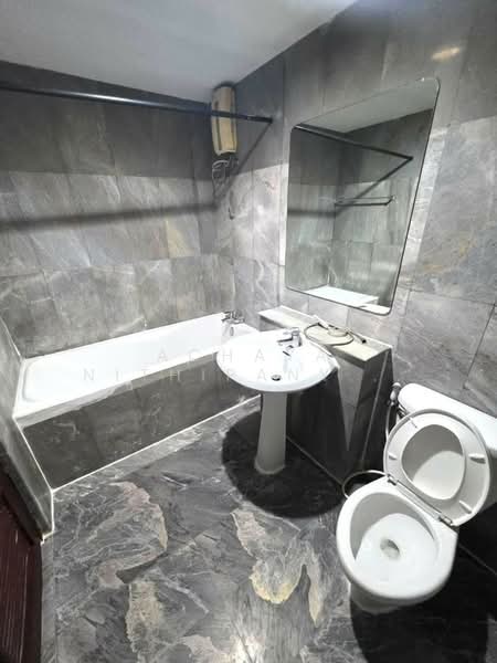 The Waterford Park, Bangkok, Soi Sukhumvit 53, Khlong Tan Nua, Watthana, Bangkok, 2 Bedrooms, 81 sqm, Condo For Rent, by Achaya Nithipanyawong, 500231392 - DDproperty.com