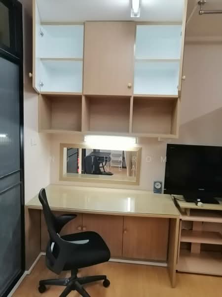 Pipat Place, Bangkok, 37 Soi Sathon 6, Silom, Bang Rak, Bangkok, 1 Bedroom, 42 sqm, Condo For Sale, by Nuttharom Linla, 500231397 - DDproperty.com