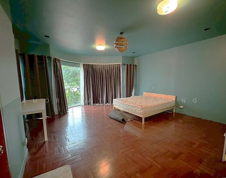 House, Bangkok, Khlong Tan Nua, Watthana, Bangkok, 5 Bedrooms, 350 sqm, Townhouse For Rent, by Amornrat On-Thong, 500231405 - DDproperty.com