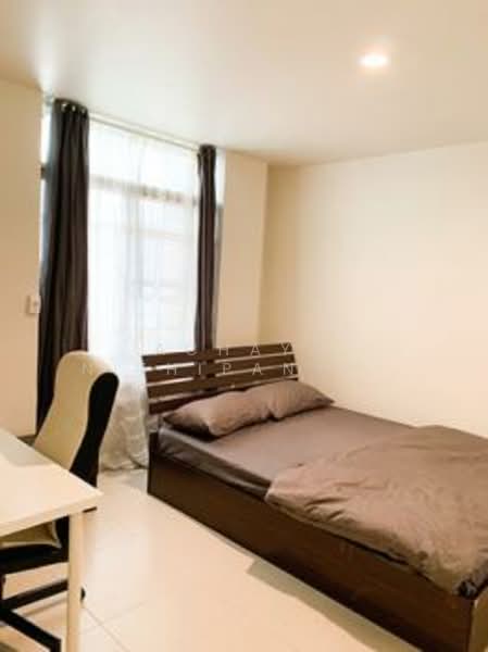 Ratchayothin Place, Bangkok, Soi Phahonyothin 37, Lat Yao, Chatuchak, Bangkok, 2 Bedrooms, 55 sqm, Condo For Sale, by Achaya Nithipanyawong, 500231409 - DDproperty.com