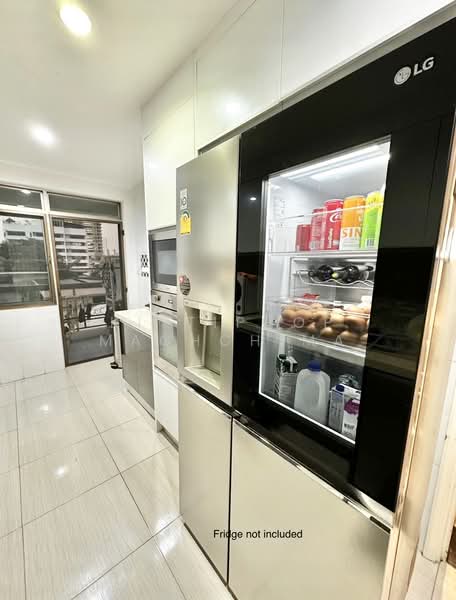 Royal Castle Sukhumvit, Bangkok, 30 Soi Sukhumvit 39, Khlongtoei Nua, Watthana, Bangkok, 3 Bedrooms, 165 sqm, Condo For Sale, by Kittiphop Machchima, 500231418 - DDproperty.com