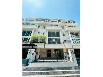 ขาย - เฮ้าส์ 22 สาทร (HAUS 22 Sathorn), กรุงเทพ