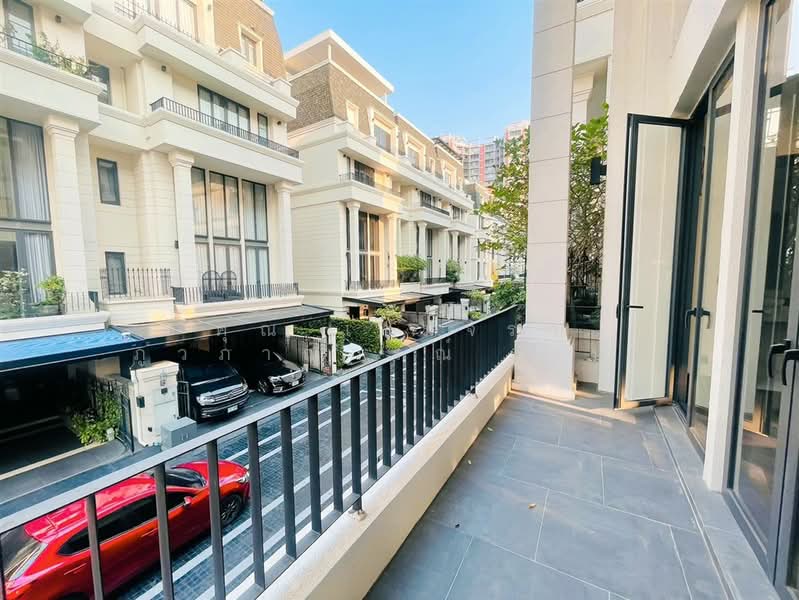 HAUS 22 Sathorn, Bangkok, Soi Naradhiwas Rajanagarindra 22, Chong Nonsi, Yan Nawa, Bangkok, 3 Bedrooms, 400 sqm, Townhouse For Sale, by คุณ เขมจิรา ภูวภาณุภรณ์ (เป้), 500231431 - DDproperty.com