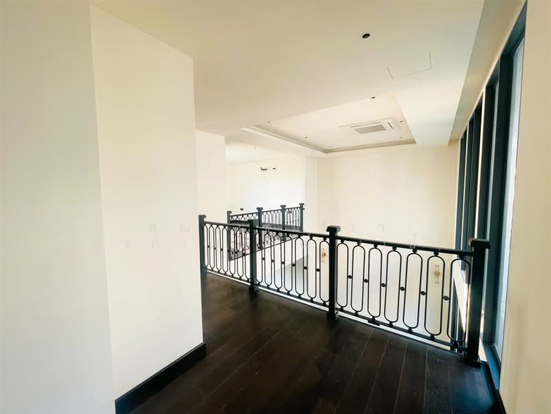 HAUS 22 Sathorn, Bangkok, Soi Naradhiwas Rajanagarindra 22, Chong Nonsi, Yan Nawa, Bangkok, 3 Bedrooms, 400 sqm, Townhouse For Sale, by คุณ เขมจิรา ภูวภาณุภรณ์ (เป้), 500231431 - DDproperty.com