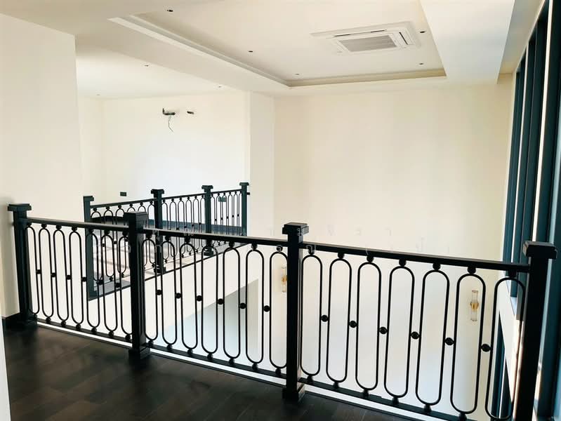 HAUS 22 Sathorn, Bangkok, Soi Naradhiwas Rajanagarindra 22, Chong Nonsi, Yan Nawa, Bangkok, 3 Bedrooms, 400 sqm, Townhouse For Sale, by คุณ เขมจิรา ภูวภาณุภรณ์ (เป้), 500231431 - DDproperty.com