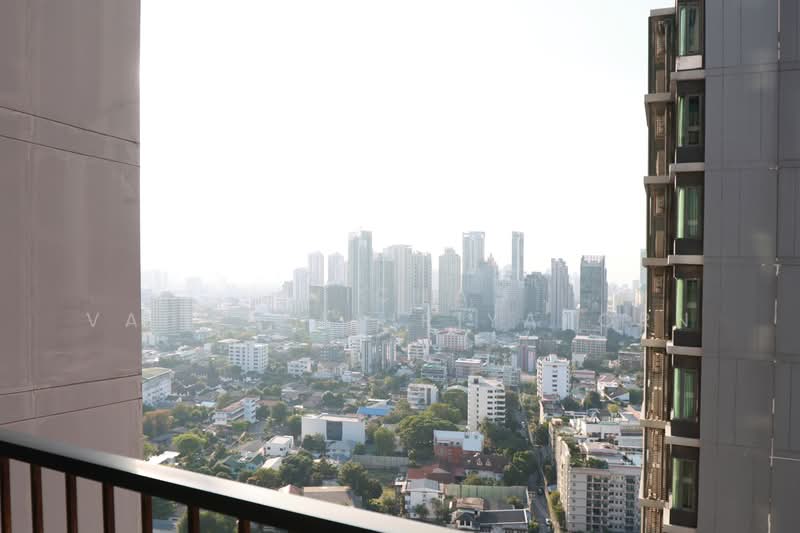 Noble Remix, Bangkok, 772 Soi Sukhumvit 36, Sukhumvit Road, Khong Tan, Khlong Toei, Bangkok, 2 Bedrooms, 80 sqm, Condo For Rent, by Nicha Vadhanasiriyakorn, 500231436 - DDproperty.com