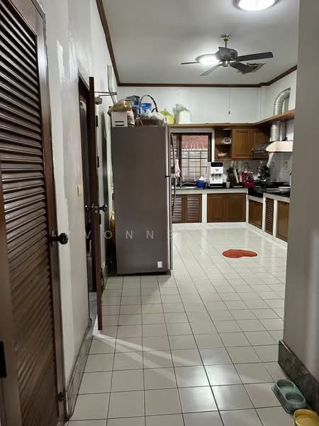 Preecha Srinakarin, Samut Prakan, Bang Kaeo, Bang Plee, Samut Prakan, 3 Bedrooms, 350 sqm, Single Detached House For Sale, by Yvonne Wei, 500231437 - DDproperty.com