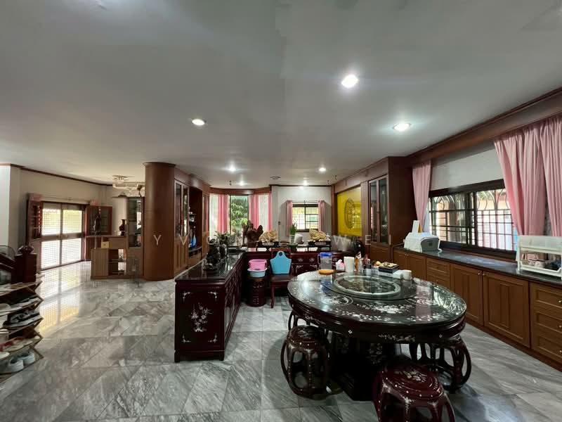 Preecha Srinakarin, Samut Prakan, Bang Kaeo, Bang Plee, Samut Prakan, 3 Bedrooms, 350 sqm, Single Detached House For Sale, by Yvonne Wei, 500231437 - DDproperty.com