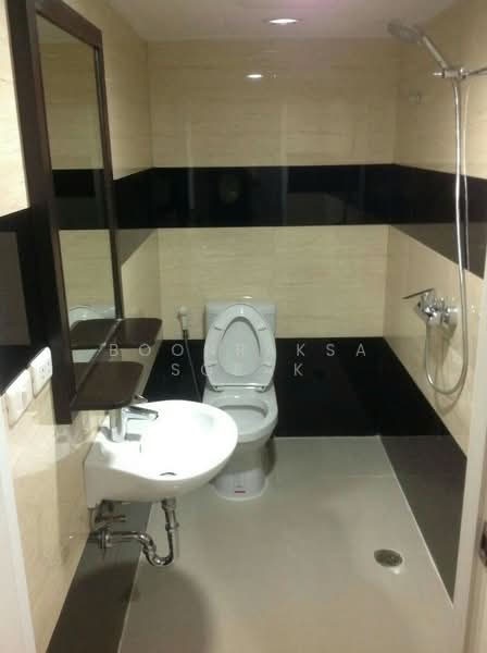 Baan Suanpetch, Bangkok, 18 Soi Sukhumvit 39, Khlong Tan Nua, Watthana, Bangkok, 2 Bedrooms, 133 sqm, Condo For Rent, by Boonraksa Sopak, 500231448 - DDproperty.com