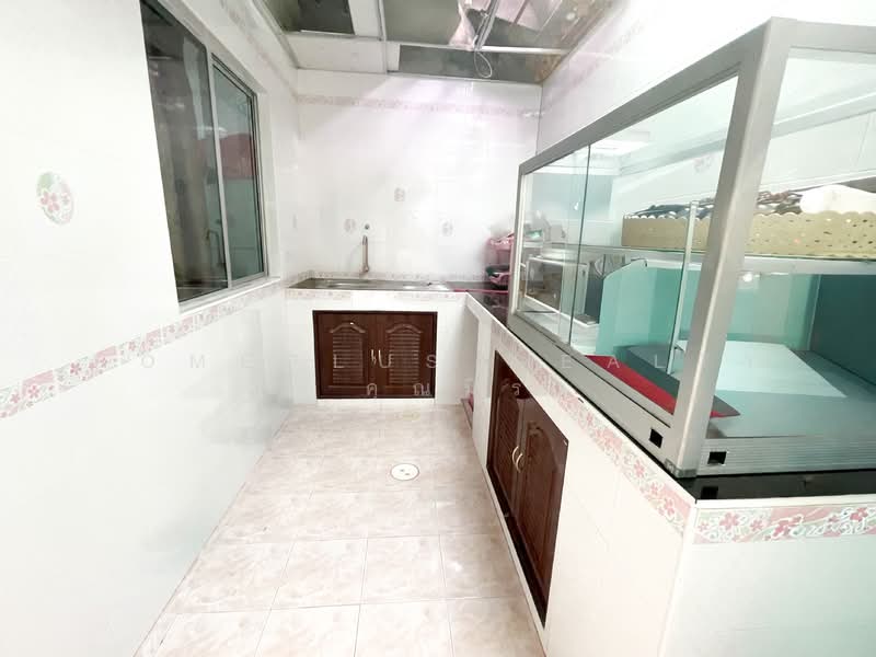 Pruksa Ville 6 Ramindra-Phrayasurain, Bangkok, Phraya Suren Road, Bang Chun, Khlong Sam Wa, Bangkok, 3 Bedrooms, 64 sqm, Single Detached House For Sale, by HOMEPLUS REALTY - คุณมิรา, 500231484 - DDproperty.com