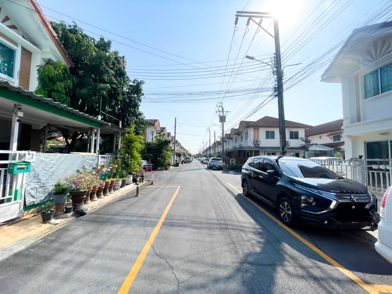Pruksa Ville 6 Ramindra-Phrayasurain, Bangkok, Phraya Suren Road, Bang Chun, Khlong Sam Wa, Bangkok, 3 Bedrooms, 64 sqm, Single Detached House For Sale, by HOMEPLUS REALTY - คุณมิรา, 500231484 - DDproperty.com
