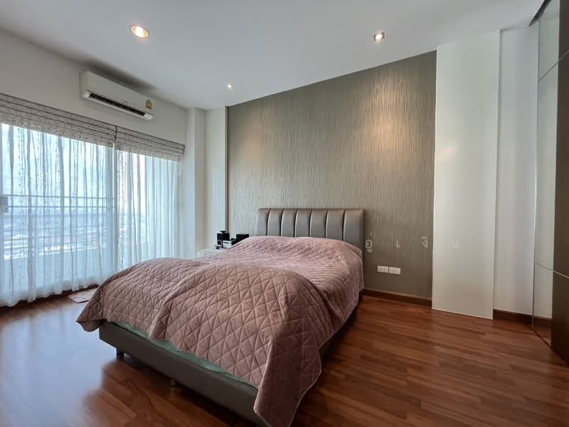 The Fourwings Residence, Bangkok, 335 Srinakarin, Hua Mak, Bang Kapi, Bangkok, 1 Bedroom, 68 sqm, Condo For Rent, by คุณรวีวรรณ อู่เงิน, 500231515 - DDproperty.com