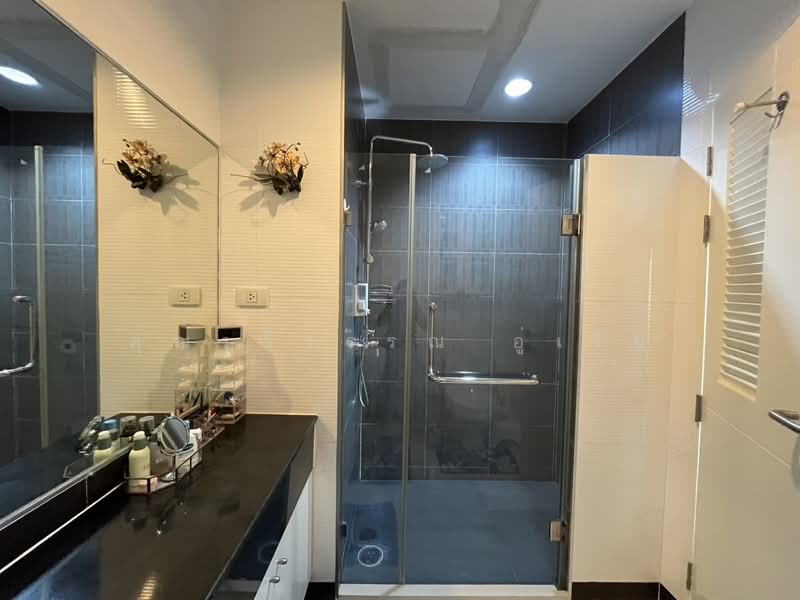 The Fourwings Residence, Bangkok, 335 Srinakarin, Hua Mak, Bang Kapi, Bangkok, 1 Bedroom, 68 sqm, Condo For Rent, by คุณรวีวรรณ อู่เงิน, 500231515 - DDproperty.com