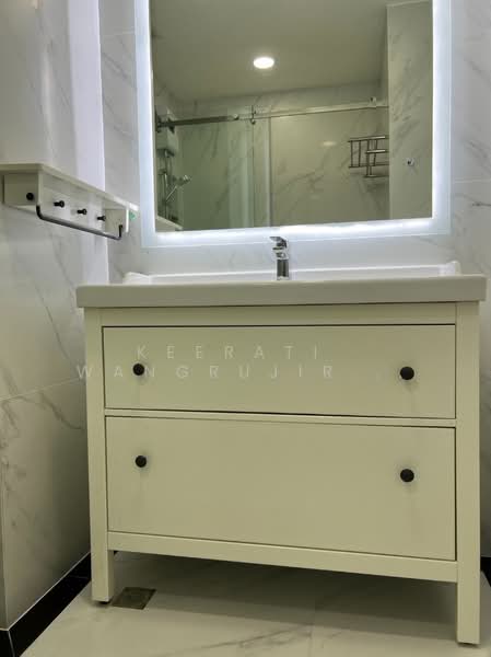 Sathorn Gardens, Bangkok, 39 South Sathorn Road, Thung Maha Mek, Sathon, Bangkok, 1 Bedroom, 40 sqm, Condo For Sale, by Keerati  Wangrujirakul, 500231520 - DDproperty.com