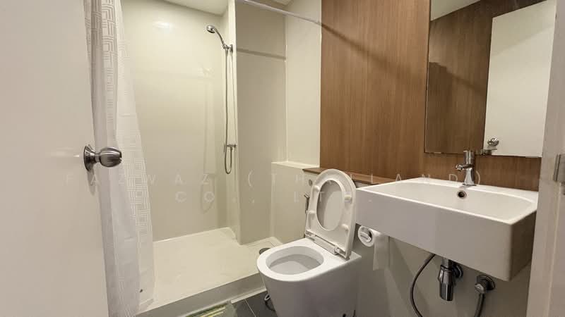 Blossom Condo @ Sathorn-Charoenrat : บลอสซั่ม คอนโด สาทร-เจริญราษฎร์, กรุงเทพ, ถนนเจริญราษฎร์, ทุ่งวัดดอน, สาทร, กรุงเทพ, 30 ตร.ม., คอนโด ขาย, โดย Fazwaz (Thailand) Co., Ltd., 500231527 - DDproperty.com