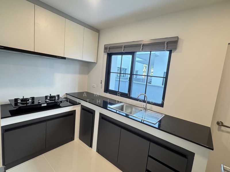 Centro Bangna, Samut Prakan, 111 Soi 3, Bang Kaeo, Bang Plee, Samut Prakan, 4 Bedrooms, 230 sqm, Single Detached House For Rent, by Amarin Sitthidhoon, 500231530 - DDproperty.com