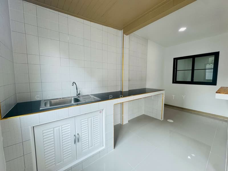 Baan Pruksa 14 B, Nonthaburi, Bang Khu Rat, Bang Bua Thong, Nonthaburi, 4 Bedrooms, 125 sqm, Townhouse For Sale, by Connex Property, 500231580 - DDproperty.com