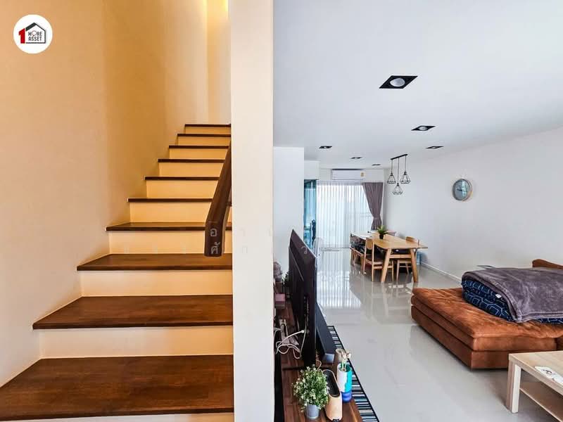 Town Avenue Merge Rattanatibet : ทาวน์ อเวนิว เมิร์จ รัตนาธิเบศร์, นนทบุรี, ถนน รัตนาธิเบศร์, บางรักใหญ่, บางบัวทอง, นนทบุรี, 170 ตร.ม., ทาวน์เฮ้าส์ ขาย, โดย อานันท์ ขจรศักดิ์ว่องไว, 500231593 - DDproperty.com