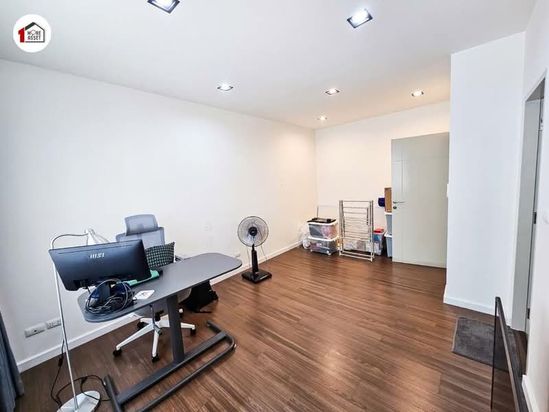 Town Avenue Merge Rattanatibet, Nonthaburi, Rattanathibet Road, Bang Rak Yai, Bang Bua Thong, Nonthaburi, 3 Bedrooms, 170 sqm, Townhouse For Sale, by อานันท์ ขจรศักดิ์ว่องไว, 500231593 - DDproperty.com