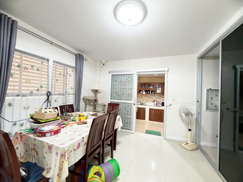 บางพลีทาวน์โฮม2 บางเสาธง, Samut Prakan, Bang Sao Thong, Bang Sao Thong, Samut Prakan, 2 Bedrooms, 100 sqm, Townhouse For Sale, by The Best Property นก, 500231597 - DDproperty.com