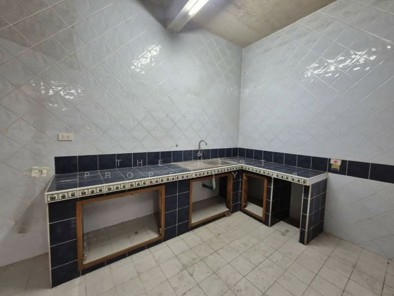 หมู่บ้านสุขสันต์2 บางแค, Bangkok, Bang Chak, Phasi Charoen, Bangkok, 2 Bedrooms, 120 sqm, Townhouse For Sale, by The Best Property มล, 500231601 - DDproperty.com