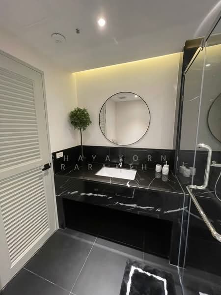 Baan Suanpetch, Bangkok, 18 Soi Sukhumvit 39, Khlong Tan Nua, Watthana, Bangkok, 2 Bedrooms, 130 sqm, Condo For Rent, by Chayakorn Tirarakthammakit, 500231605 - DDproperty.com