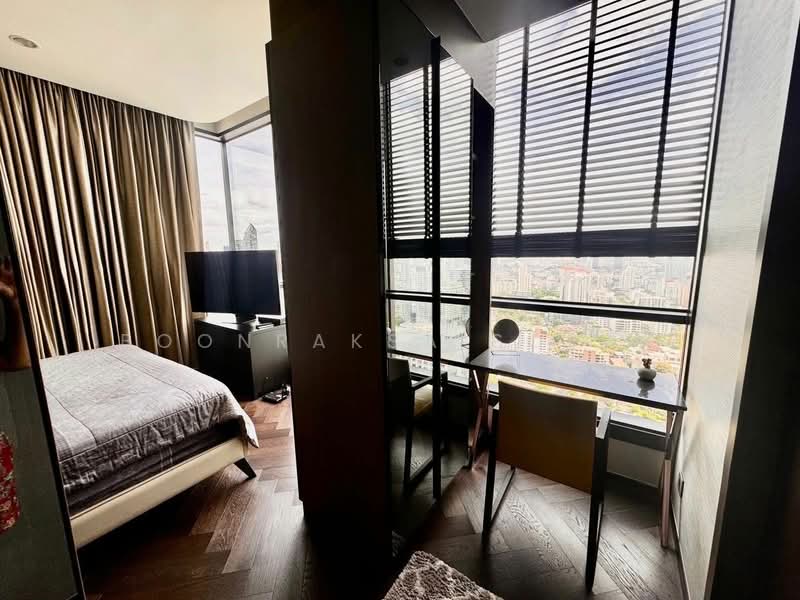 The Esse Sukhumvit 36, Bangkok, Soi Sukhumvit 36, Sukhumvit Road, Phra Kanong, Khlong Toei, Bangkok, 2 Bedrooms, 73 sqm, Condo For Rent, by Boonraksa Sopak, 500231625 - DDproperty.com