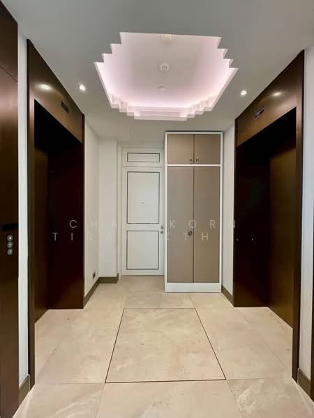 The Residences At Mandarin Oriental : เดอะ เรสซิเดนซ์ แอท แมนดาริน โอเรียนเต็ล, กรุงเทพ, 117 ถนนเจริญนคร, คลองต้นไทร, คลองสาน, กรุงเทพ, 152 ตร.ม., คอนโด ให้เช่า, โดย Chayakorn Tirarakthammakit, 500231630 - DDproperty.com