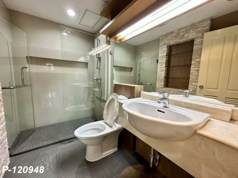 Pandao Place condominium, Bangkok, Sukhumvit, Phra Kanong, Khlong Toei, Bangkok, 2 Bedrooms, 45 sqm, Condo For Rent, by Nichaphat Sakunchayapha, 500231634 - DDproperty.com